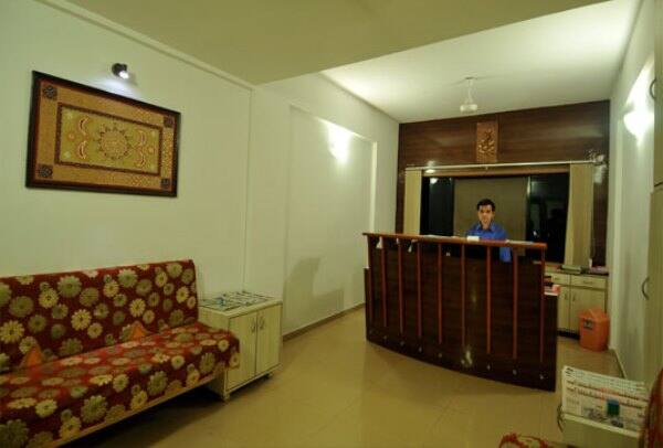 Hotel Zarna, Mundra 4
